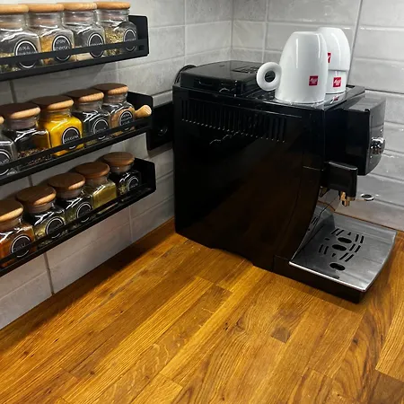 New!!! Beautiful Kopinska Premium Apartment, Cosy & Quiet, Superb Location, Self Check-In *