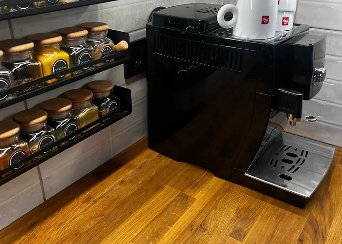 New!!! Beautiful Kopinska Premium Apartment, Cosy & Quiet, Superb Location, Self Check-In *